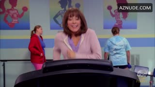 PATRICIA HEATON nude in The Middle