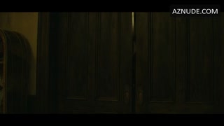 HANNAH GROSS nude in Mindhunter
