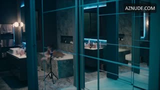 NICOLE LECKY nude in Mood