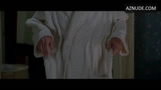GWYNETH PALTROW nude in Moonlight and Valentino