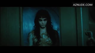 SOFIA BOUTELLA nude in The Mummy
