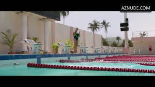 ANNETTE BENING nude in NYAD
