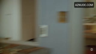KELLY MULLIS nude in NYPD Blue
