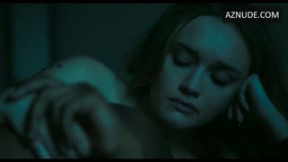 OLIVIA COOKE nude in Naked Singularity