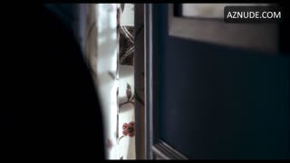 KERRY WASHINGTON nude in Night Catches Us