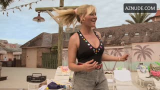 KIRSTEN DUNST nude in On Becoming a God in Central Florida