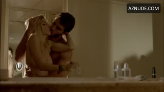 MICHELLE BATISTA nude in O Negocio