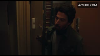 HEIDI GARDNER nude in Otherhood