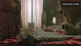 DEBORAH CAPRIOGLIO nude in Paprika