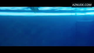 JENNIFER LAWRENCE nude in Passengers