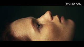 KAROLINE HERFURTH nude in Perfume: The Story of a Murderer