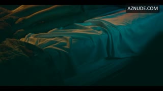 ROSE BYRNE nude in Physical