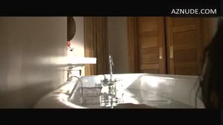 MARION COTILLARD nude in Public Enemies