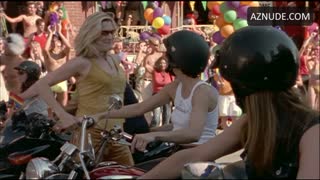 MICHELLE CLUNIE nude in Queer as Folk