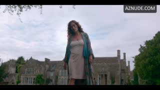 VICTORIA SMURFIT nude in Rivals
