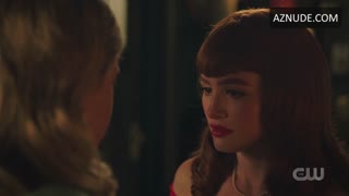 LILI REINHART nude in Riverdale