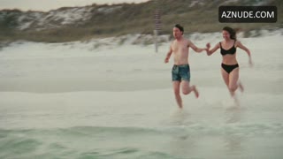 ASHLEY JUDD nude in Ruby in Paradise