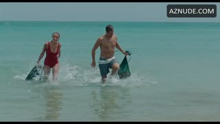 AMBER HEARD nude in The Rum Diary