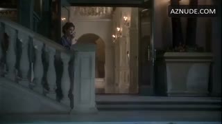 TERI HATCHER nude in Running Mates