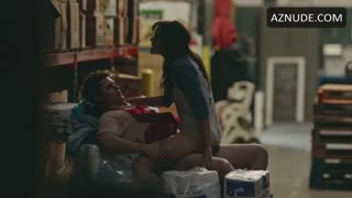 FRANKIE SHAW nude in SMILF