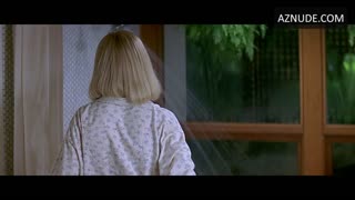 HEATHER GRAHAM nude in Scream 2