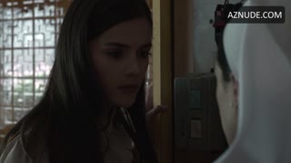 SAMANTHA SIQUEIROS nude in The Secret of the Greco Family