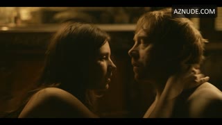 NELL TIGER FREE nude in Servant