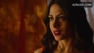 EMERAUDE TOUBIA nude in Shadowhunters