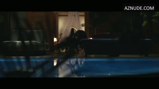 JENNIFER LOPEZ nude in Shotgun Wedding
