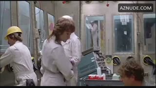 MERYL STREEP nude in Silkwood