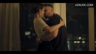 PERI BAUMEISTER nude in Skylines