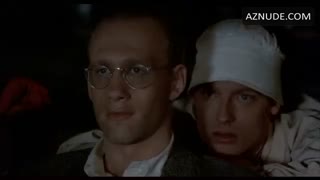 VALERIE PERRINE nude in Slaughterhouse-Five