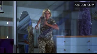 NATASHA HENSTRIDGE nude in Species II