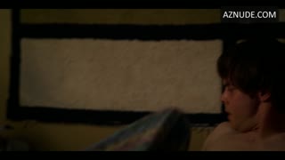 NATALIA DYER nude in Stranger Things