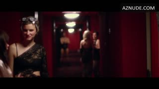 ELENA ANAYA nude in Swung