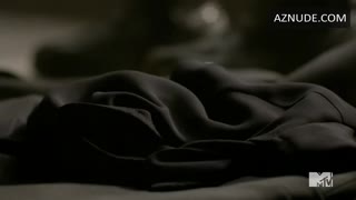 MEAGAN TANDY nude in Teen Wolf