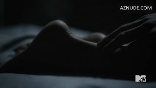 VICTORIA MOROLES nude in Teen Wolf