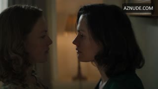 HOLLIDAY GRAINGER nude in Tell It to the Bees