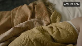 HOLLIDAY GRAINGER nude in Tell It to the Bees