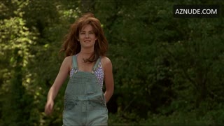 LARA FLYNN BOYLE nude in The Temp