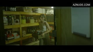 WILLA HOLLAND nude in The Dirty South