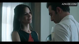 LAURA LONDONO nude in The Marked Heart