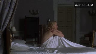 HELEN MIRREN nude in The Roman Spring of Mrs. Stone
