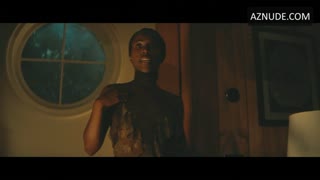 DEWANDA WISE nude in Three Women