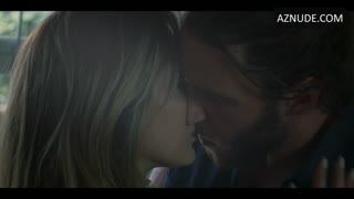 ANNABELLE STEPHENSON nude in Tidelands