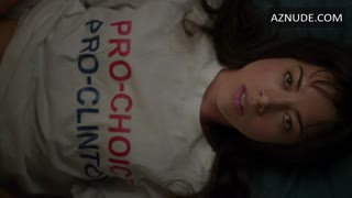 AUBREY PLAZA nude in The To Do List