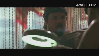 PATRICIA ARQUETTE nude in True Romance