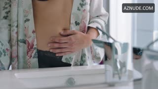 LEDICIA SOLA nude in Unauthorized Living