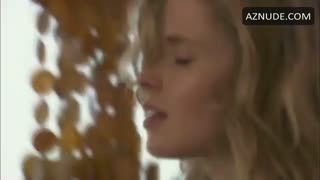 ANNA HUTCHISON nude in Underbelly