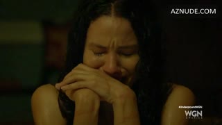 JURNEE SMOLLETT-BELL nude in Underground